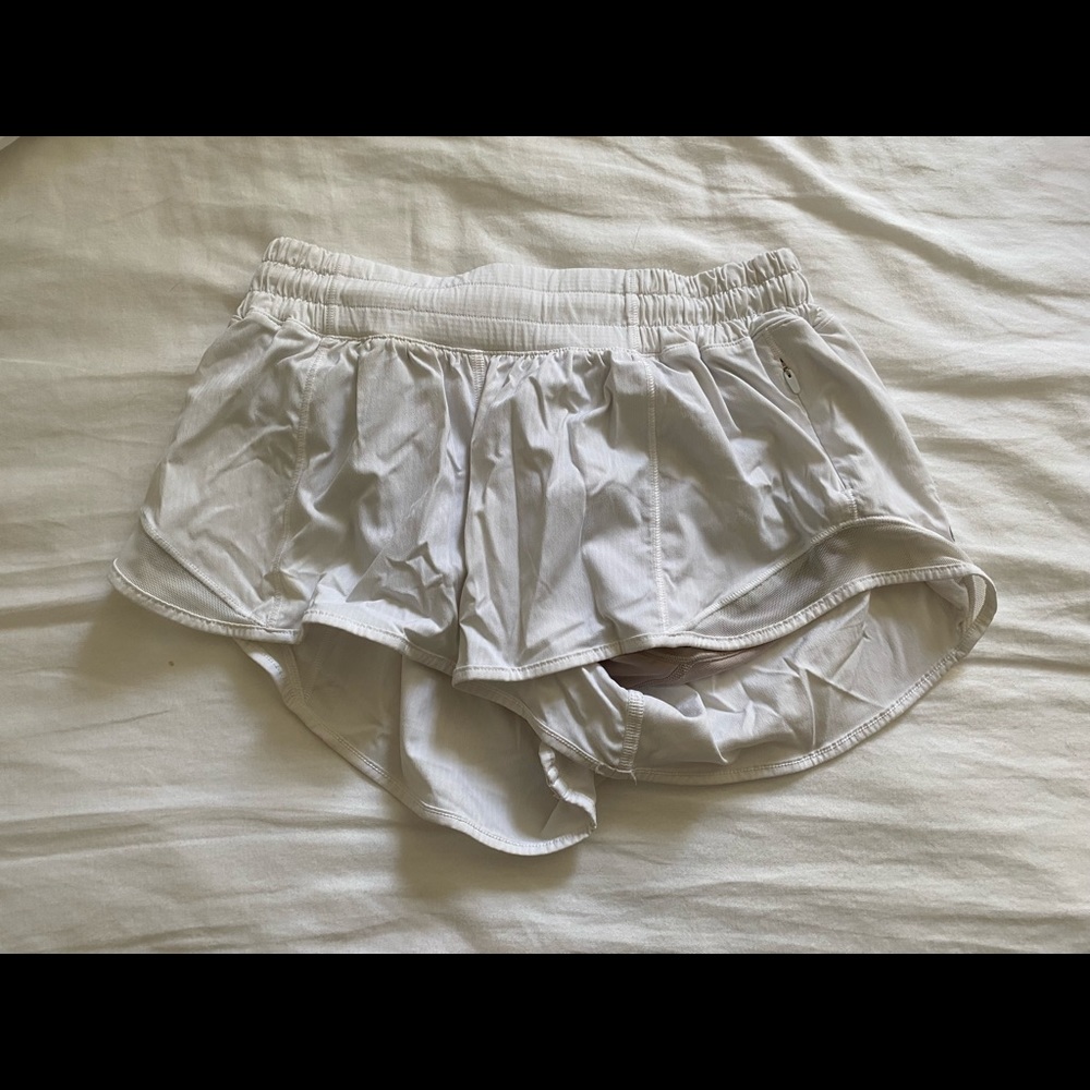White lululemon shorts